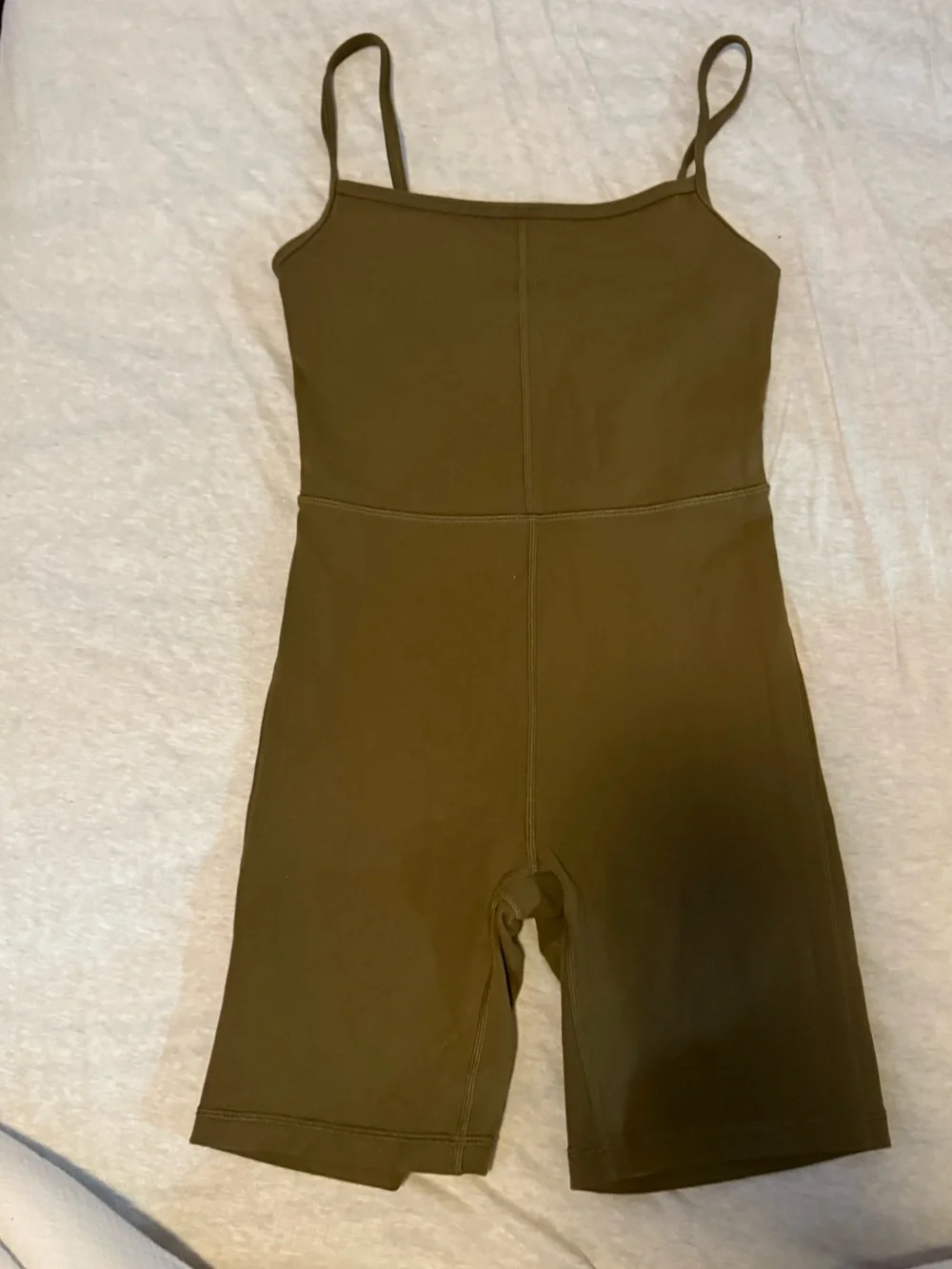Aritzia Wilfred brown fitted spaghetti-strap bodysuit
